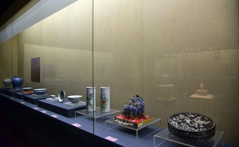 迎祥纳瑞：龙凤文物珍品展.JPG