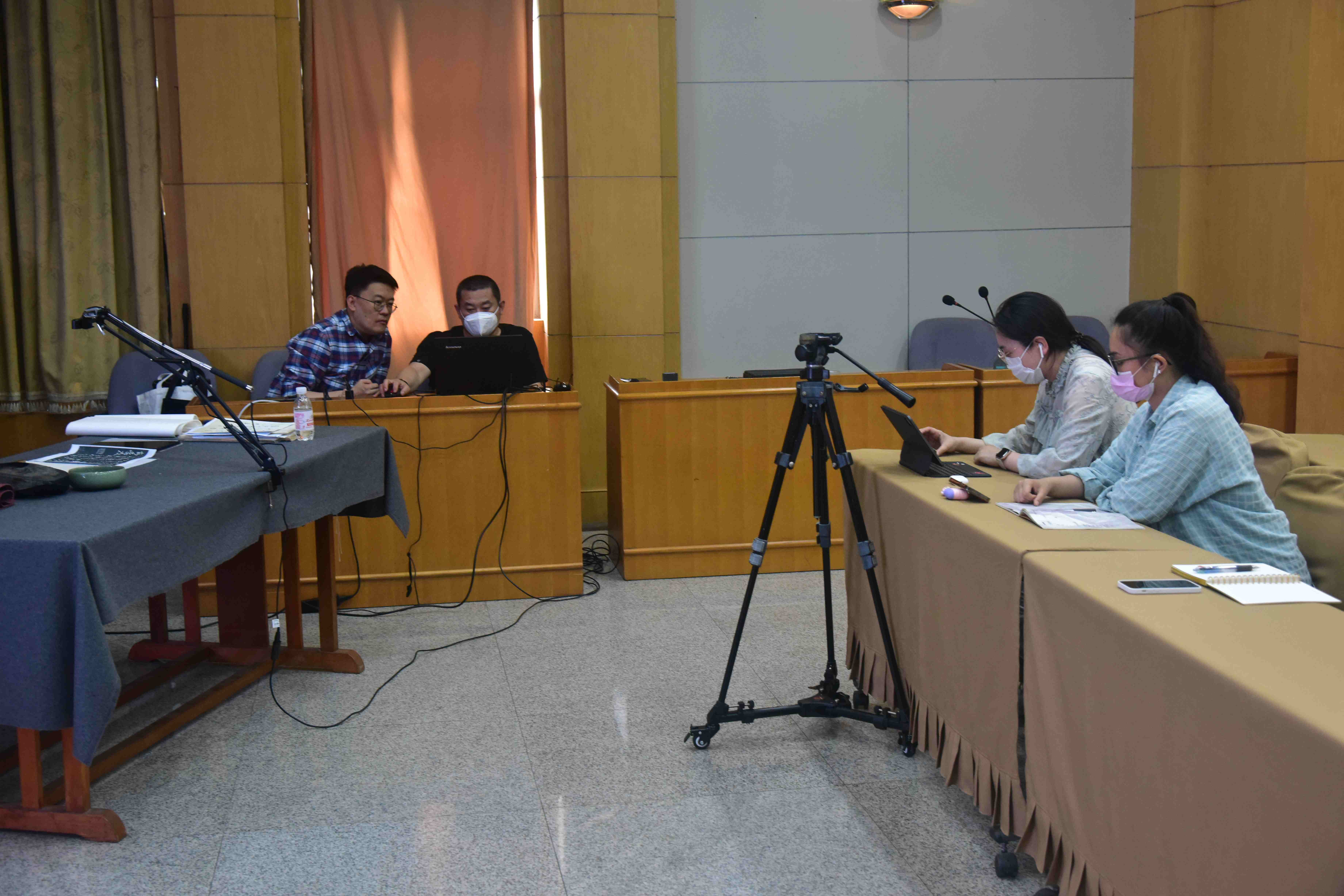 1674021892260618.jpg 图片30:《青博展教结合试验公开课》直播.JPG