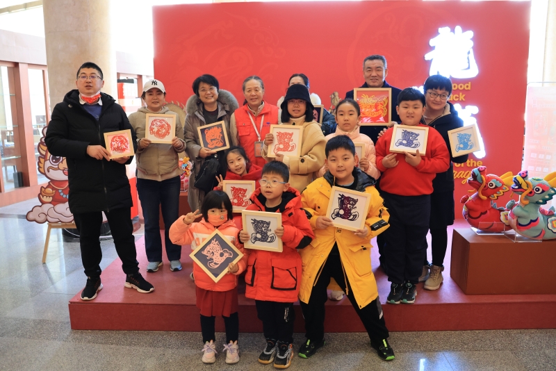 1708487452225692.jpg 大年初四 剪纸 (3).JPG