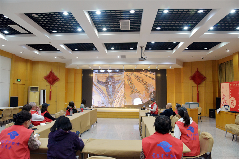 1717749393952254.jpg 社会志愿者观展分享交流 (4).jpg